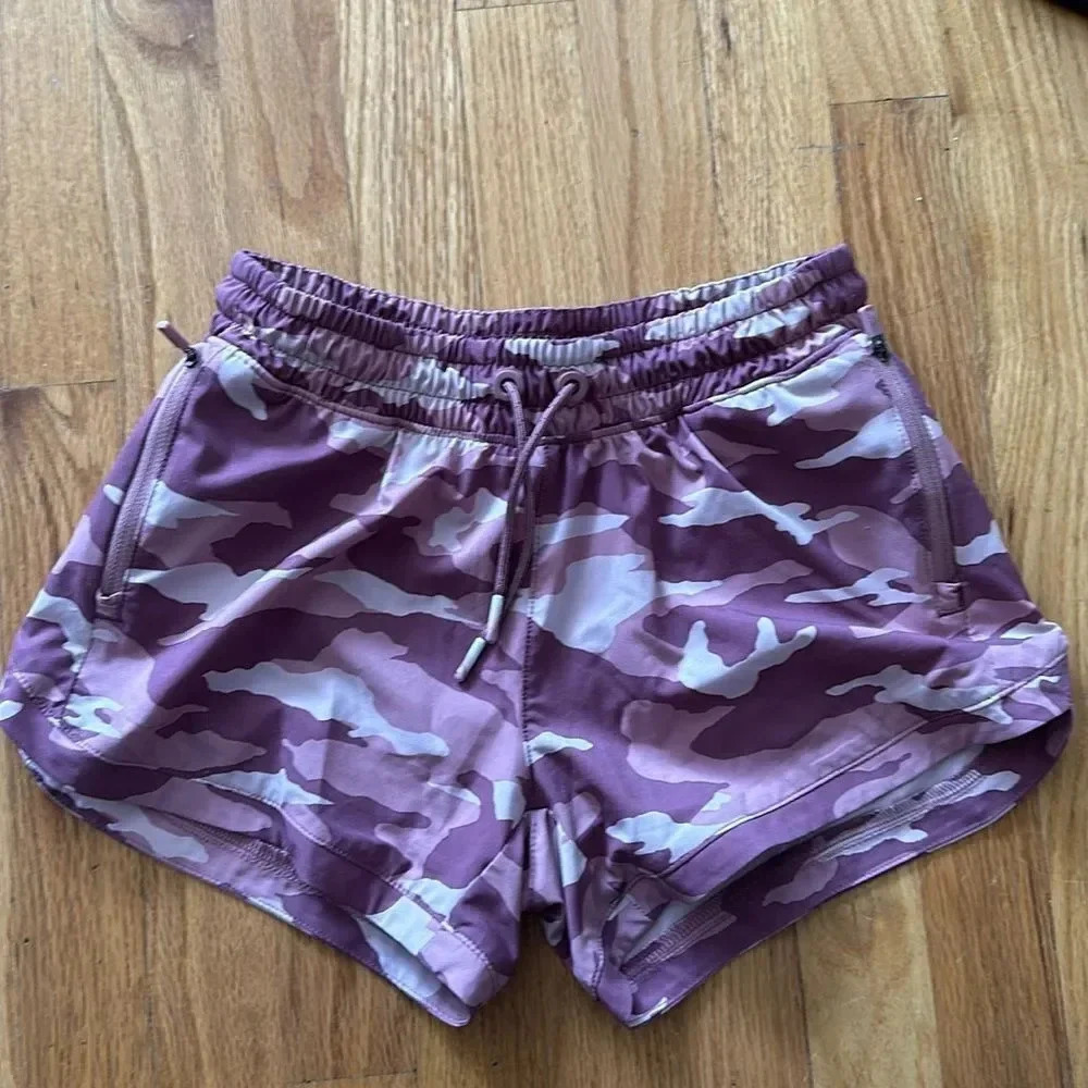 Athleta Girl sz 12 mauve camo athletic shorts with pockets waist tie ela…